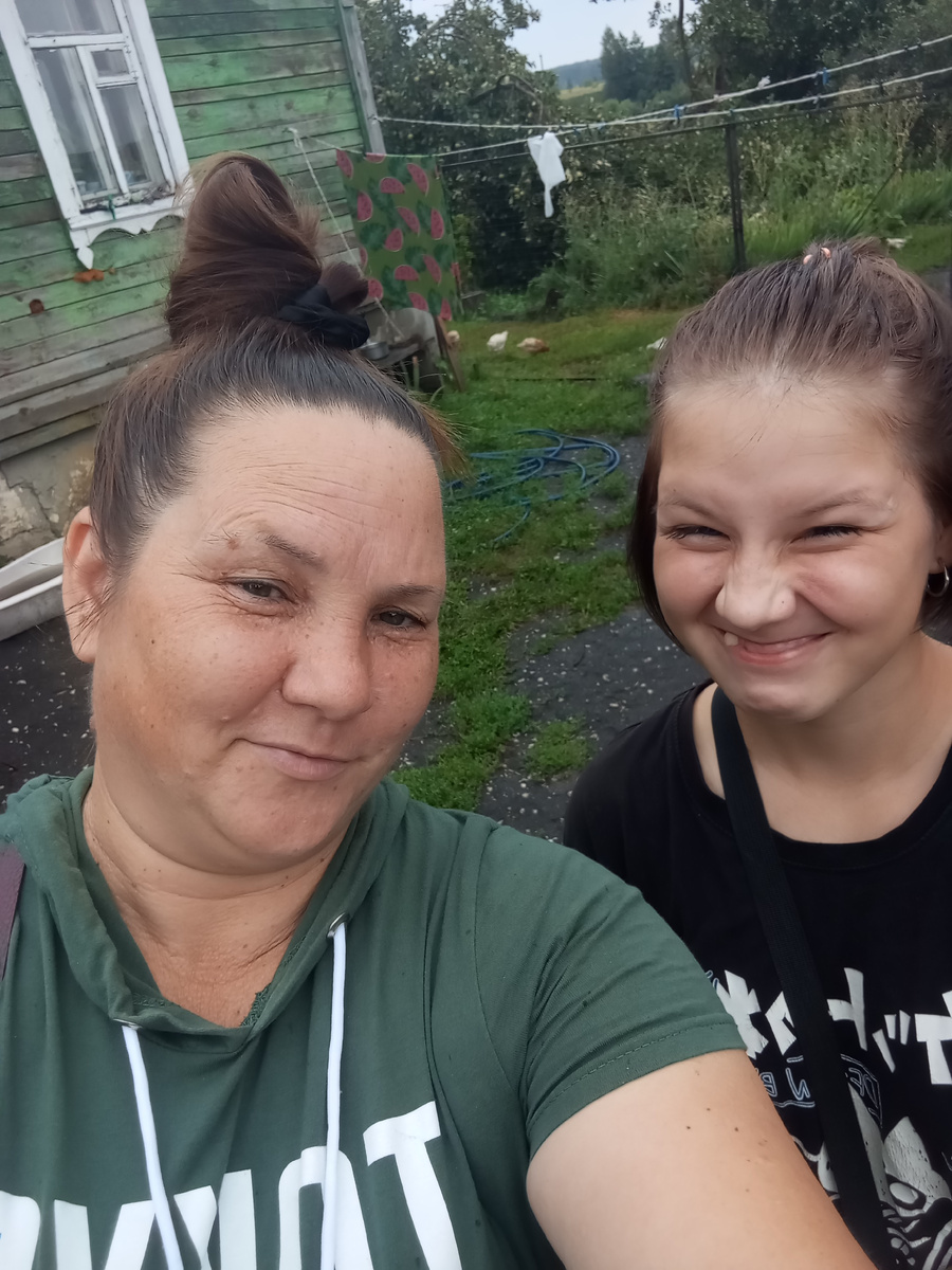 Это мы к зубному собирались, Аня как всегда корчит рожицу 😆