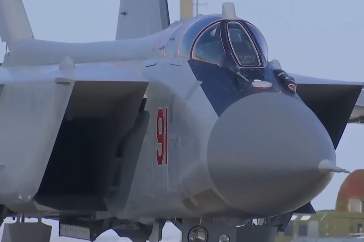   скриншот из видео "Что такое ракетный комплекс "Кинжал"? с RuTube