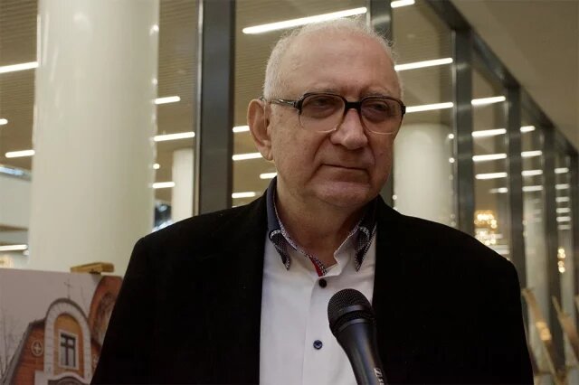    Чем известен советский режиссёр Эльдар Шенгелая?