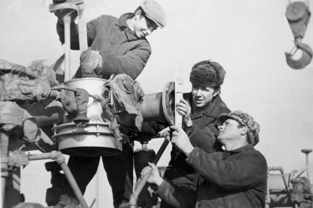    Курс обучения, который длился 36 часов, проходил в степи, в армейских палатках. Фото: Газпром добыча Оренбург