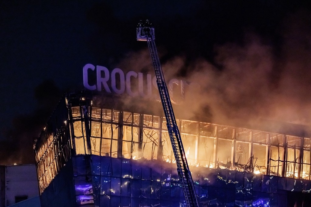    Фото © Дмитрий Дубинский / Абзац / Теракт в «Крокус Сити Холле»