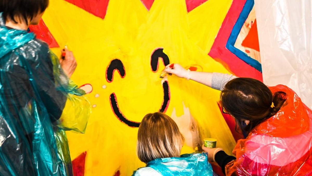    Детям с РАС нужна разносторонняя помощь. Важно, чтобы занятия проходили регулярно. Фото: соцсети фонда «Я особенный»