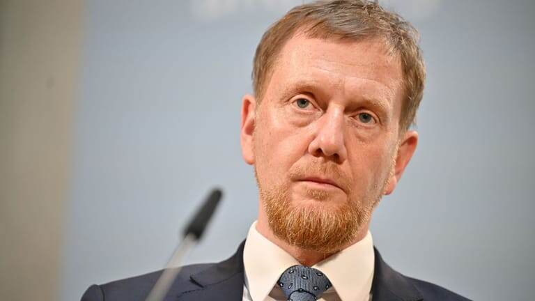    Премьер Саксонии выступил за сокращение выплат беженцам с Украины