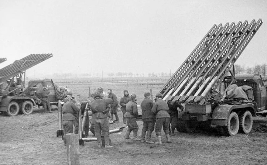 Батарея Б-13 (Википедия)