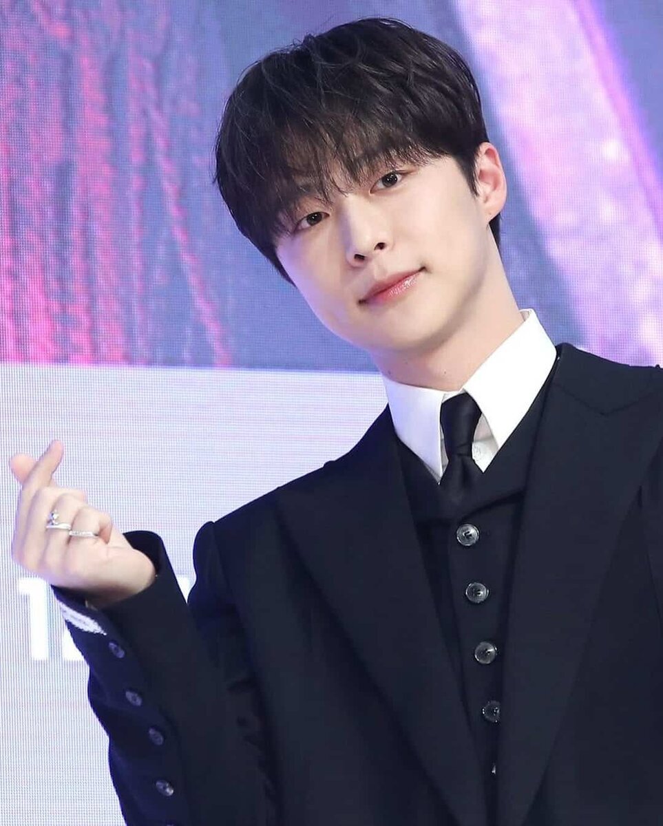     Фото: @inhyuk_bb
📷    Фото: @inhyuk_bb
