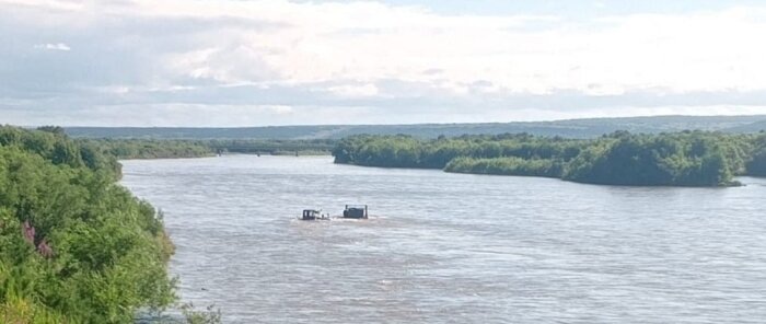 До сегодняшнего дня река со странным названием Воямполка не преподносила трагических сюрпризов / Фото: Сергей Лебедев