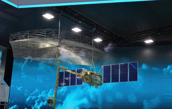    Космический комплекс "Кондор-Э"  Kirill Borisenko/CC BY-SA 4.0/ Wikimedia Commons