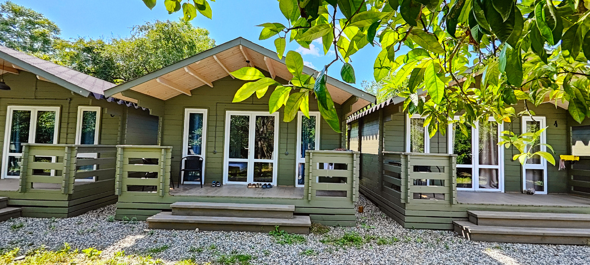 Гостиный комплекс в Гаграх 