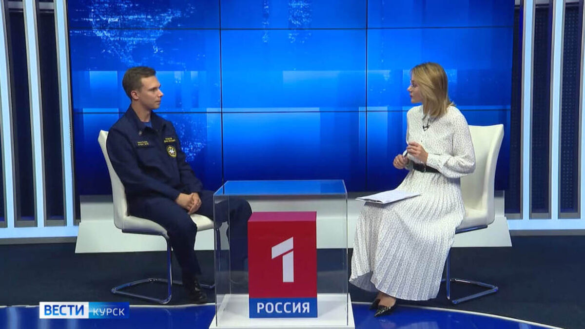    Эвакуация рыльского музея: волонтеры спасали экспонаты весом в сотни килограммов