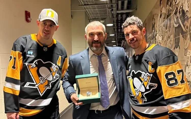    Евгений Малкин, Александр Овечкин и Сидни Кросби / Источник фото: ХК «Питтсбург Пингвинз»