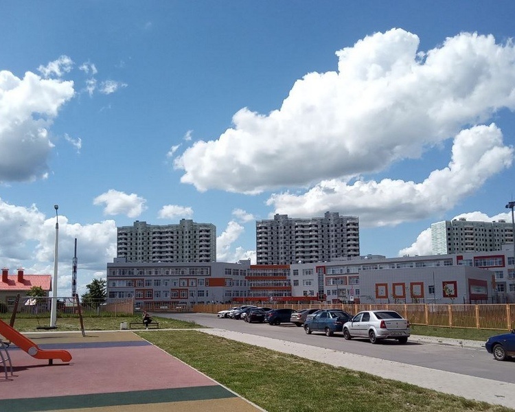     В Курске планируют открыть пришкольные стадионы для жителей
