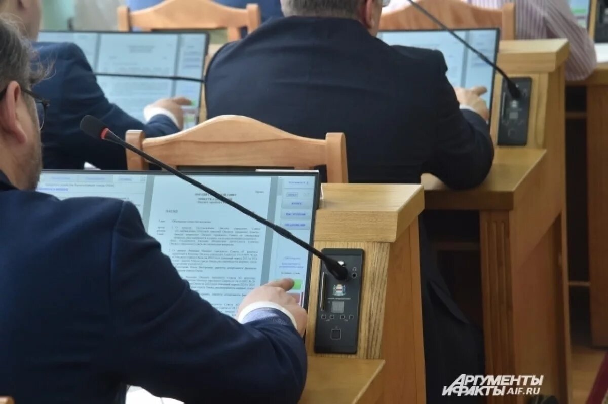    Омские депутаты ответили казакам по поводу установки памятника Дзержинскому