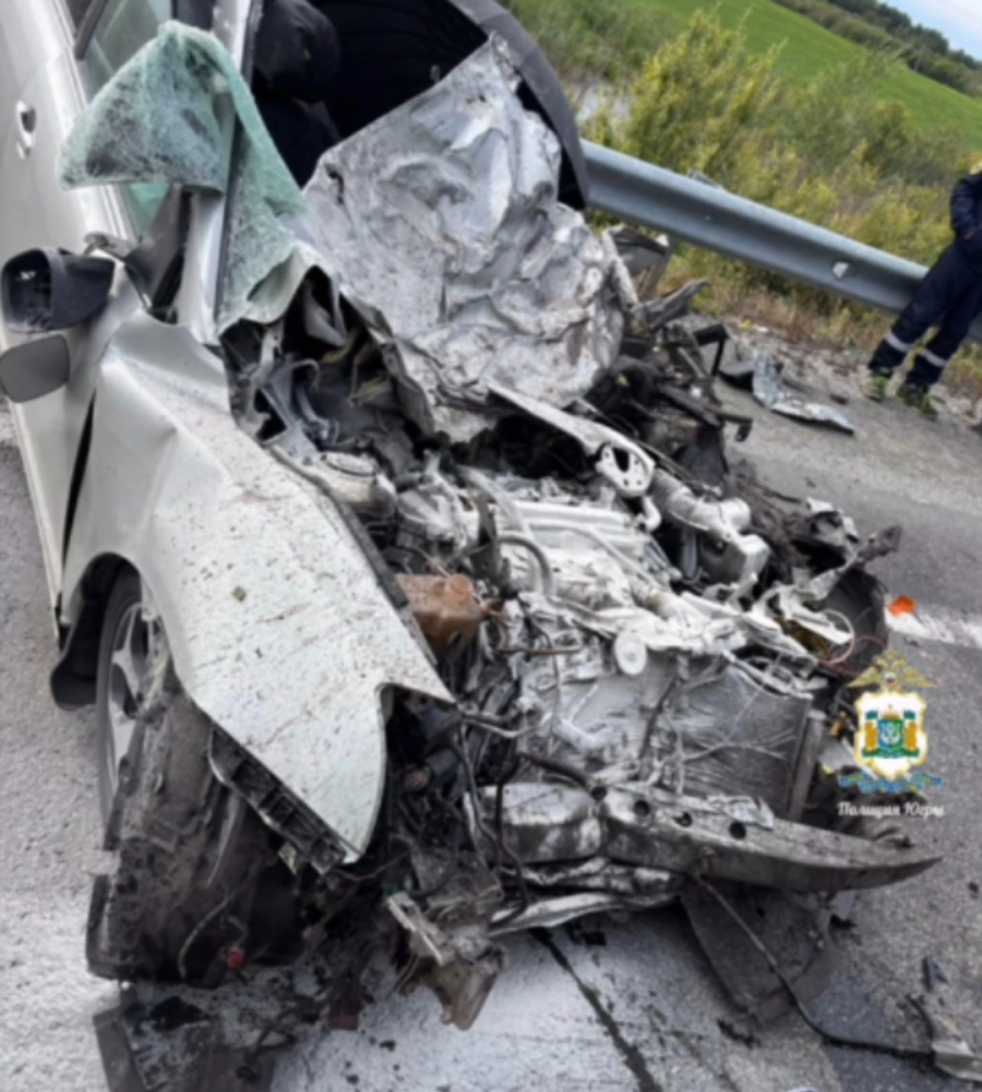    В Нефтеюганском районе из-за выехавшей на встречную «Лады» погиб водитель иномарки