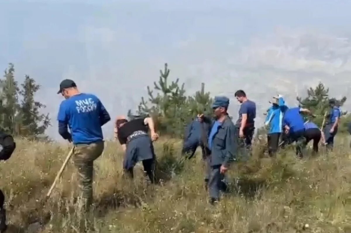    В Унцукульском районе Дагестана шестой день тушат пожар