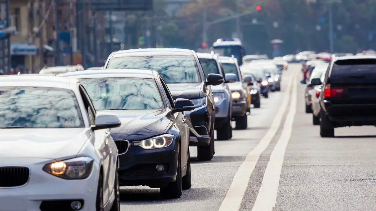 Фото заимствовано - https://lenskrayon.ru/index.php/allnews/5257-uchastniki-svo-osvobozhdeny-ot-transportnogo-naloga