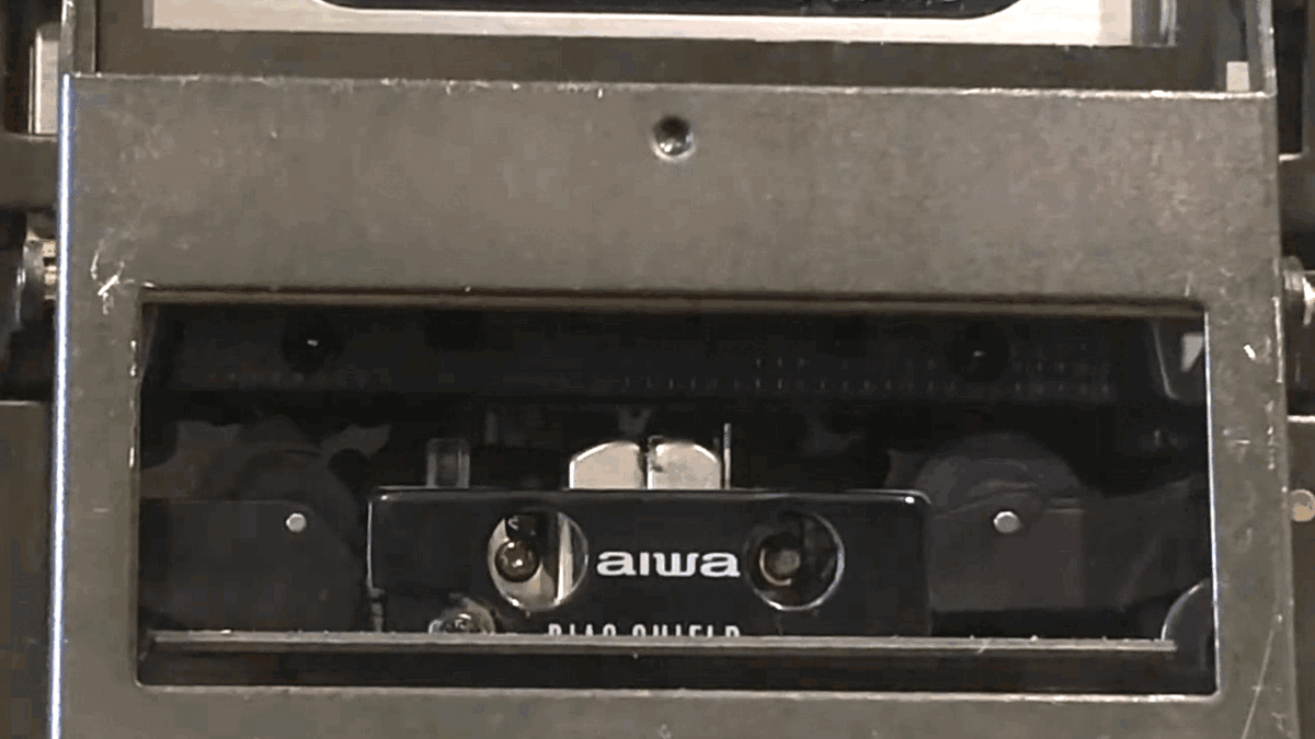 Aiwa XK-S9000 топовая кассетная дека