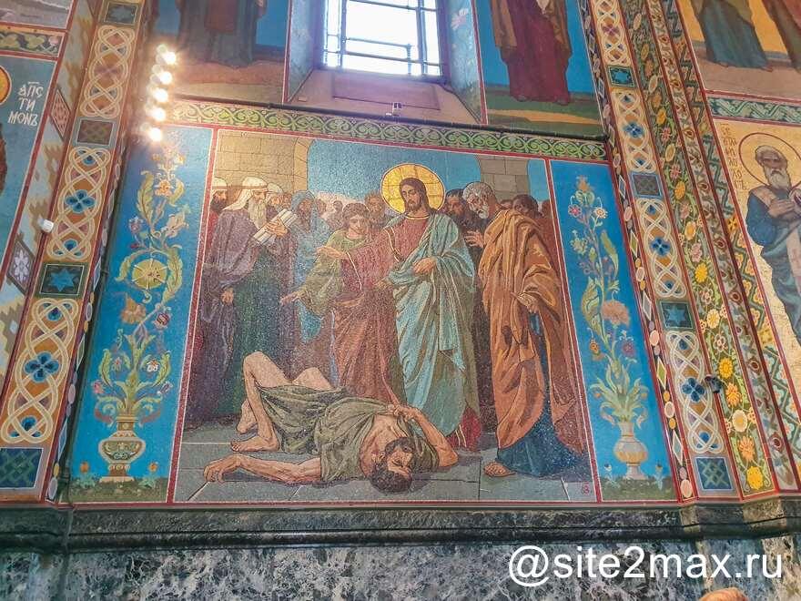 Исцеление бесноватого в Капернауме (эскиз В.Беляева, мозаика В.Фролова)