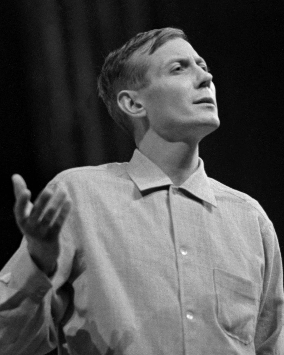 Евгений Евтушенко