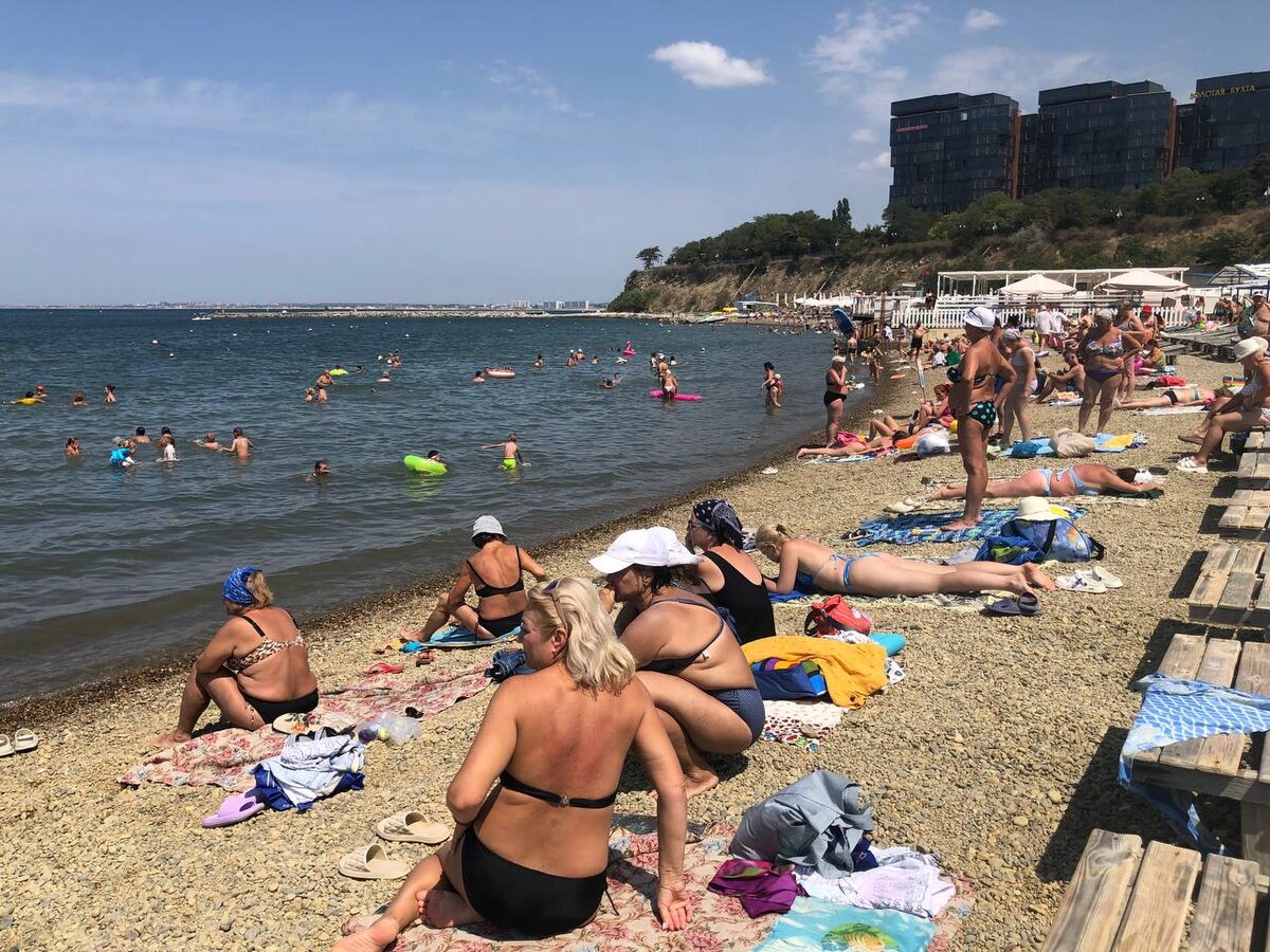 Побережье Чёрного моря в Анапе. Август 2025. 