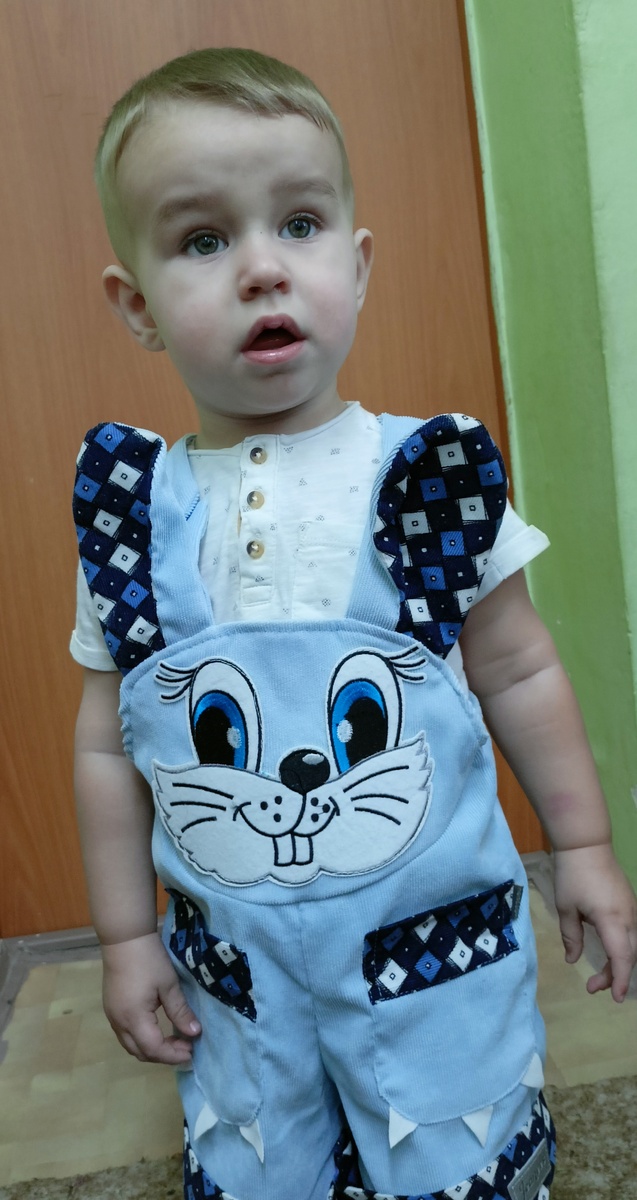 🗨️ В смысле учиться? Мне всего полтора года