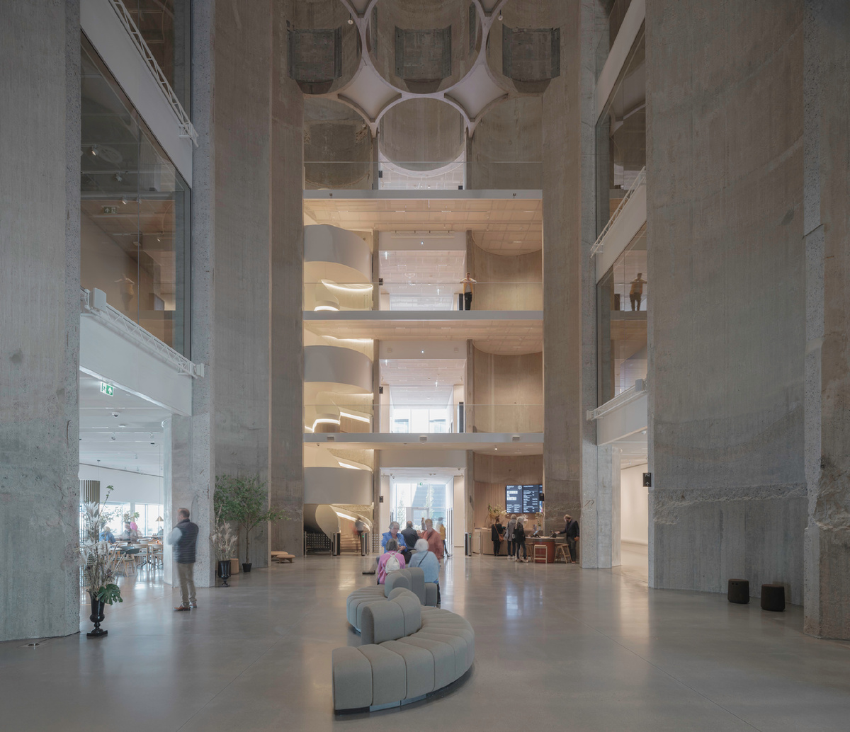 Project: Sørlandets Art Museum | Architecture: Mestres Wåge Arquitectes, Mendoza Partida, BAX studio | Photo: Alan Williams | Geo: Kristiansand, NO