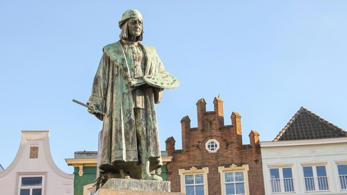 Бронзовый памятник Иерониму Босху установлен в городе Хертогенбос (Нидерланды) в 1929 г.