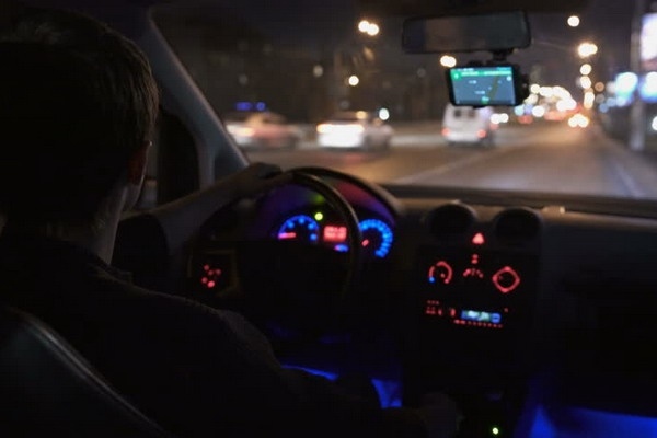 Как ехать ночью