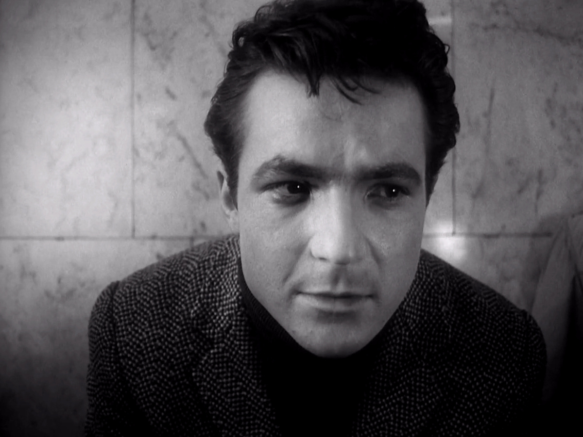 Кадр из кинофильма "Мне двадцать лет" ("Застава Ильича"), 1964 г., режиссер Марлен Хуциев, сценаристы Марлен Хуциев, Геннадий Шпаликов, композитор Николай Сидельников (скриншот)