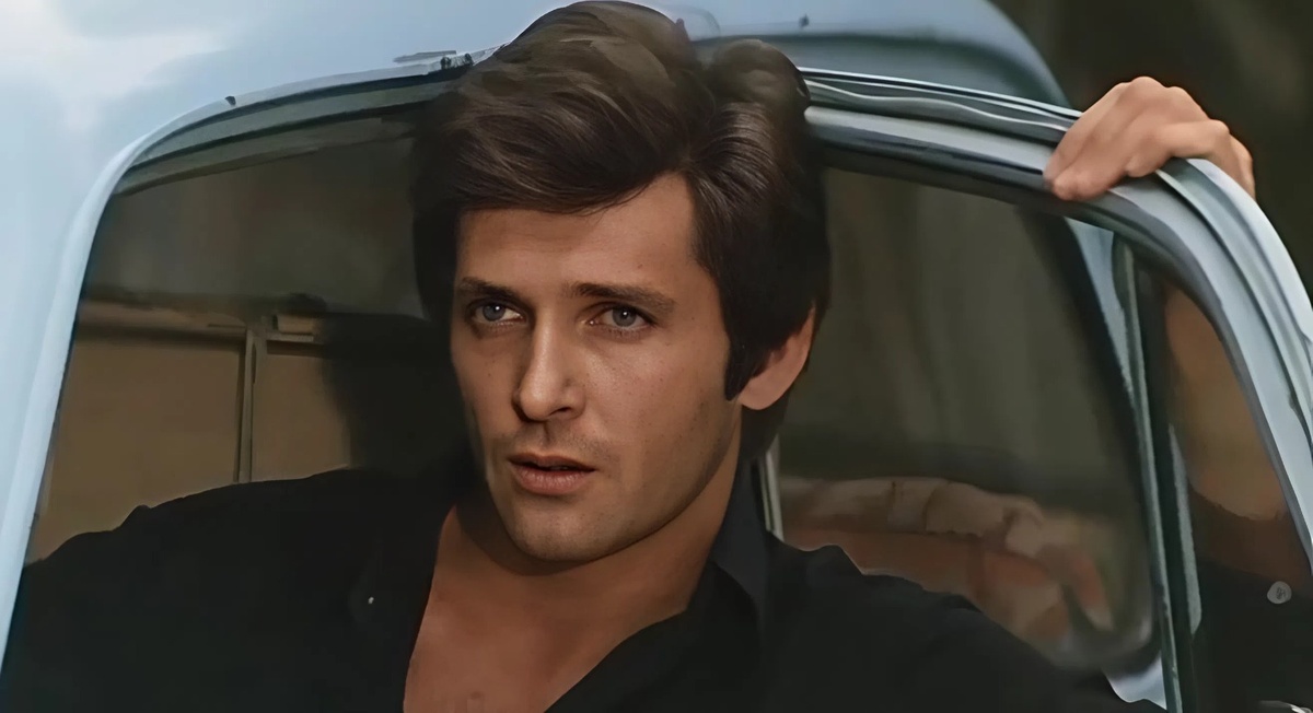 Сергей Мартынов в фильме "Ларец Марии Медичи"