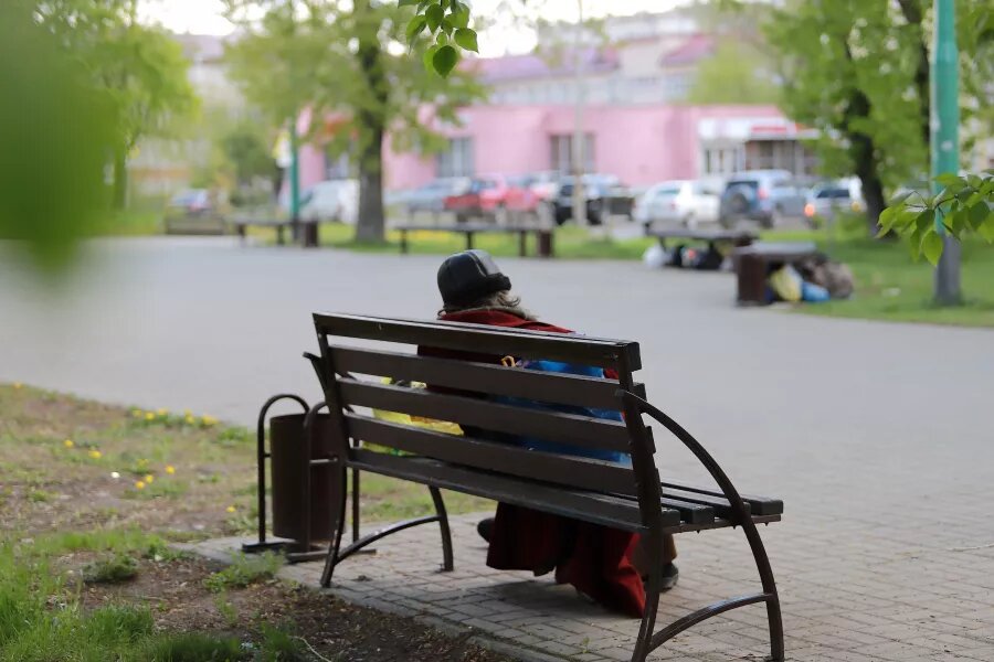 Бабушка в парке Сергей Кулыгин, "БР"   📷