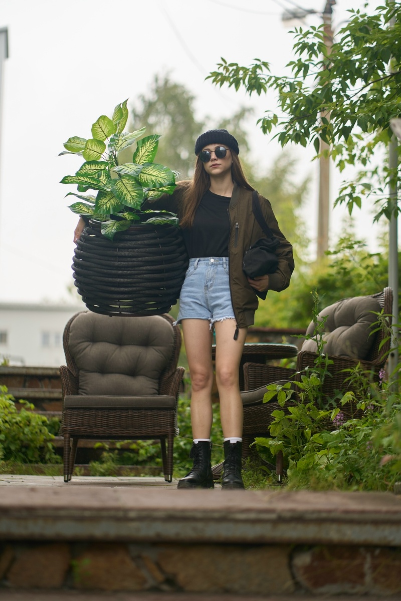 Вазон из полимерной лозы DeckWOOD КОРЗИНКА 20 л ручное плетение стальной каркас