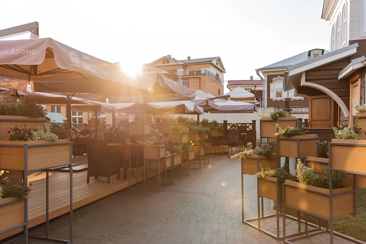 ТОП-5 летних веранд Иркутска 2025: где попробовать сибирский трюфель?