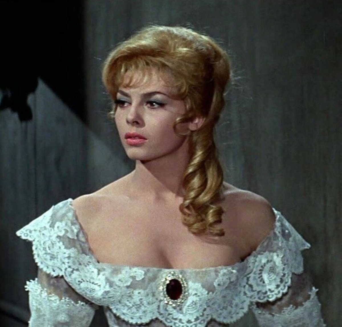 Мишель Мерсье!