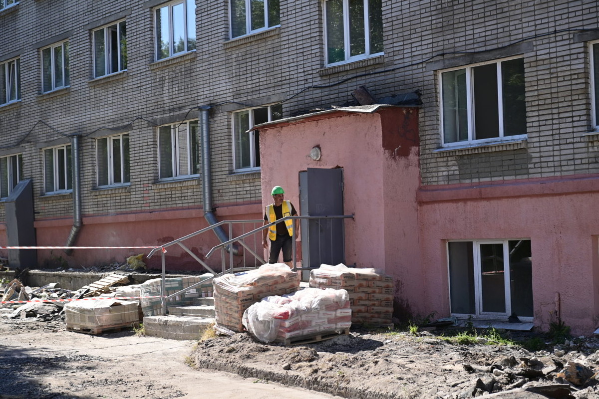    Ремонт общежития автотранспортного техникума. Фото: «Республика» / Сергей Юдин.