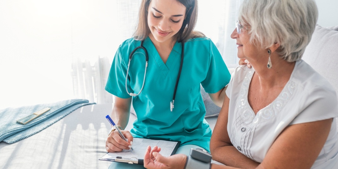 Высокое артериальное давление у пожилых людей