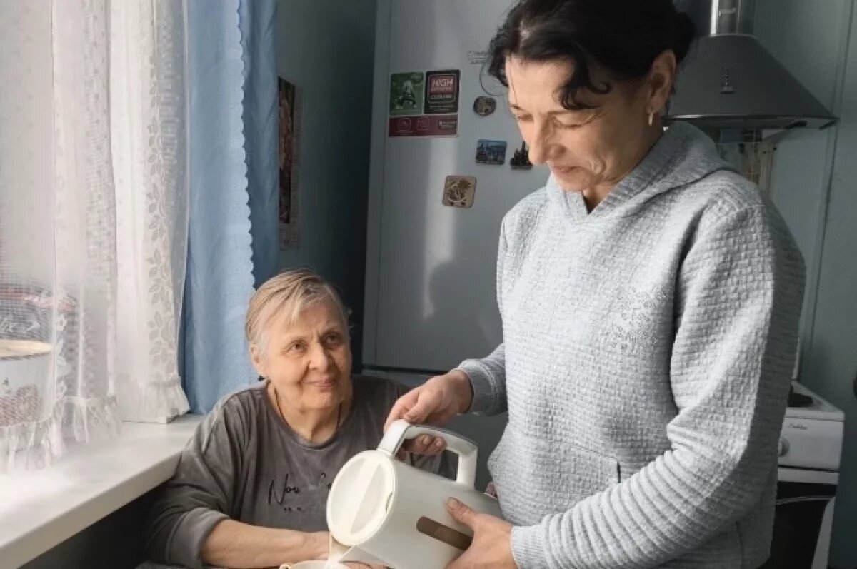    Более 4,6 тысяч томских пенсионеров и инвалидов получили соцпомощь на дому