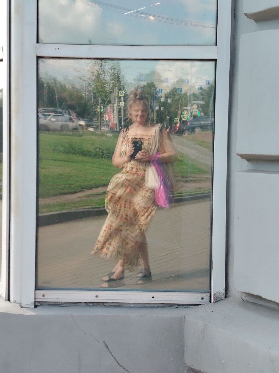 гуляю, получаю солнечные ванны...