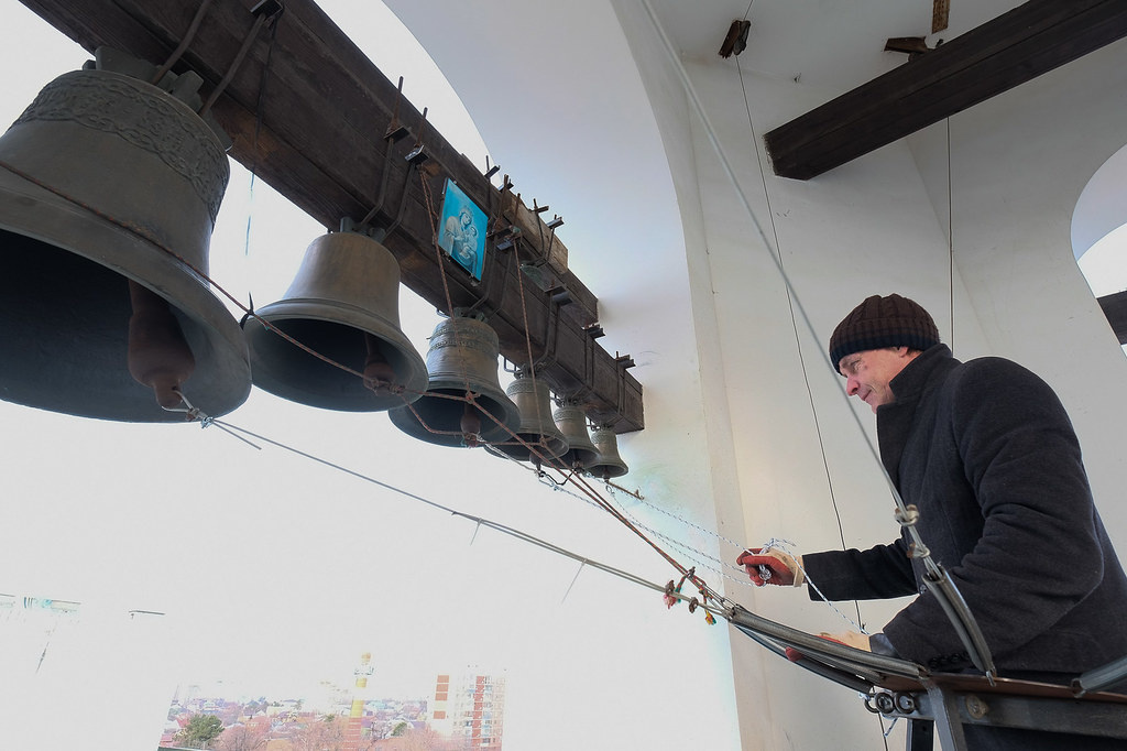 Из открытого доступа в сети