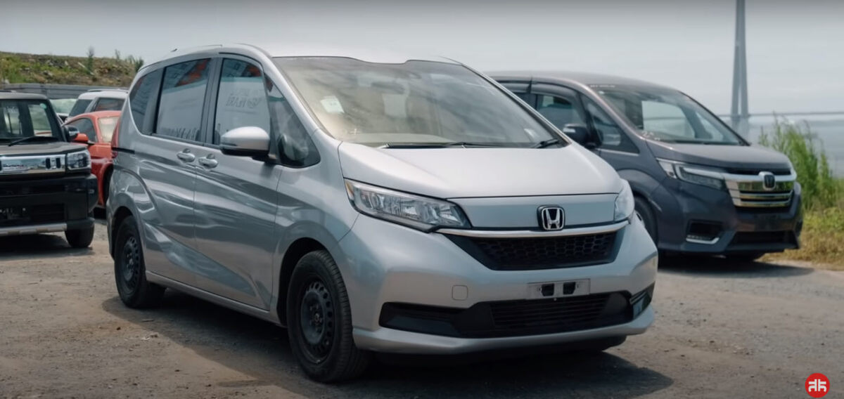 Honda Freed. Источник: скриншот из VKвидео канала «Япония Транзит»