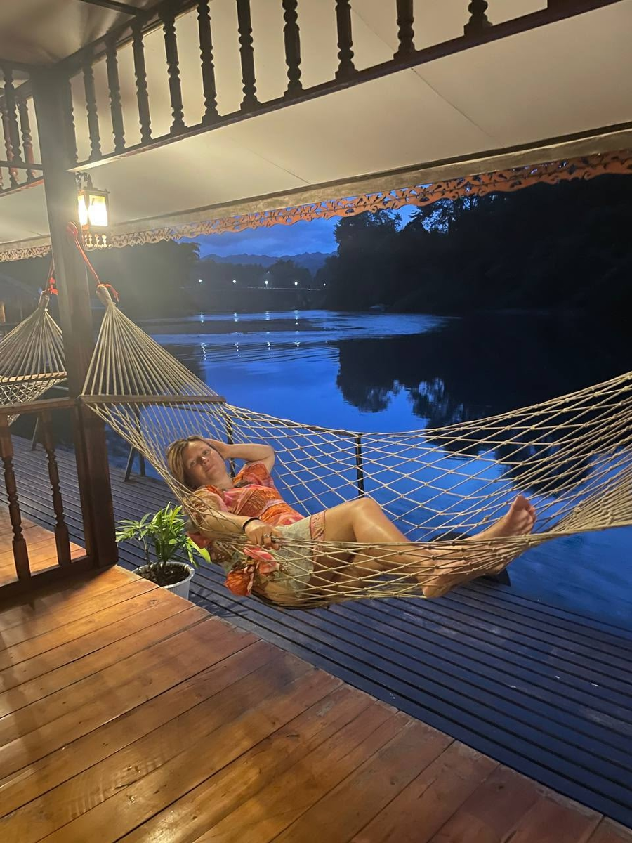 Отель с гомаками на реке квай от Тай Тур