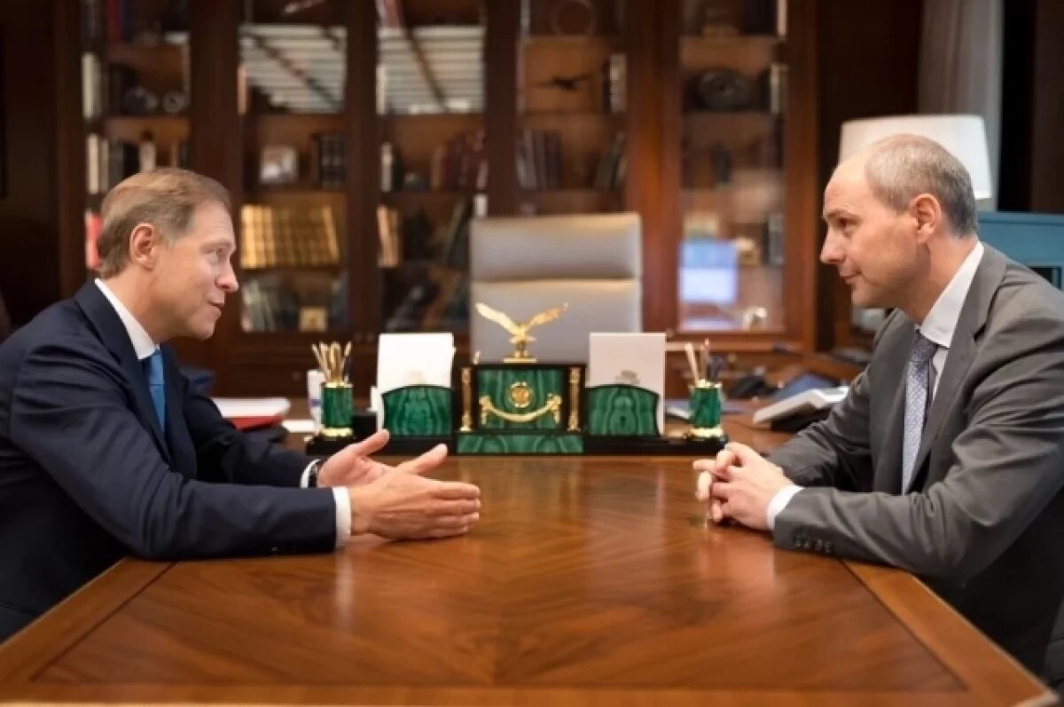    Мантуров и Паслер обсудили развитие промышленного комплекса на Урале