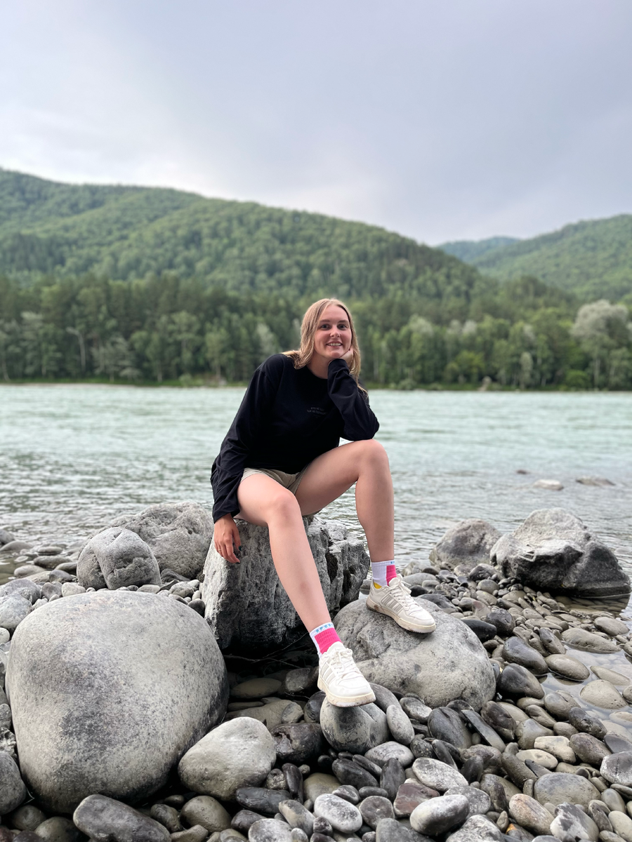 Это я, приятно познакомиться)