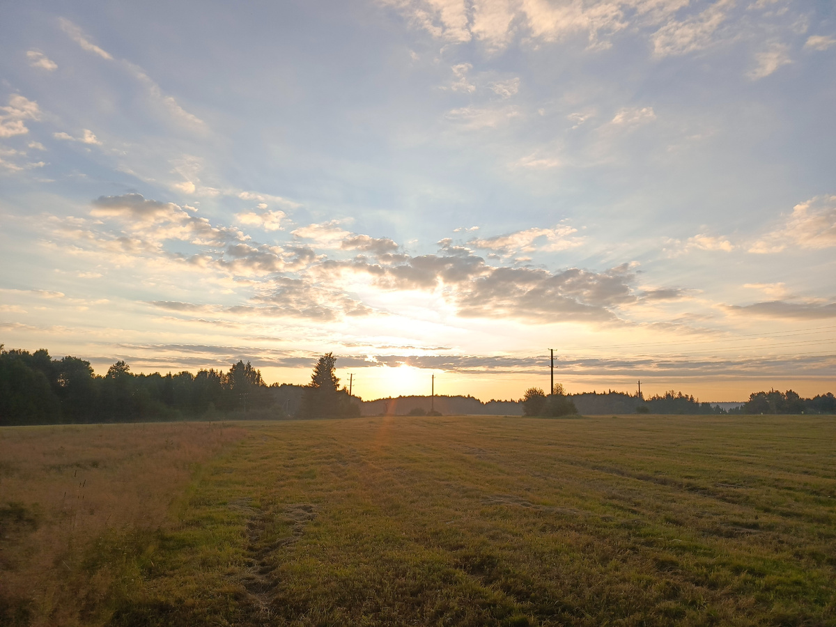 4 утра по местному времени 