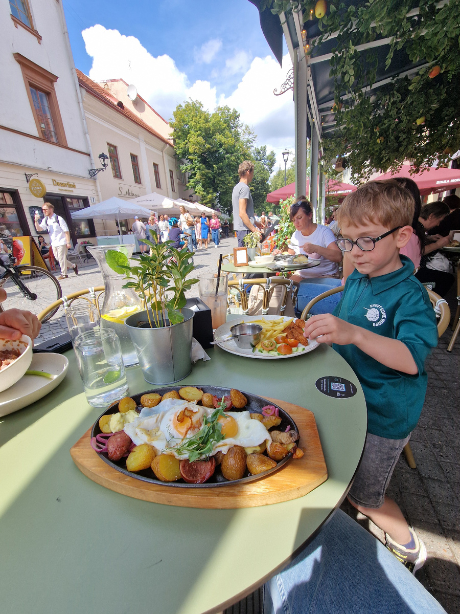 фото автора: вот на это блюдо моя чешская свекровь сказала, что это прямо домашнее, что ей бы такая кухня тоже понравилась
