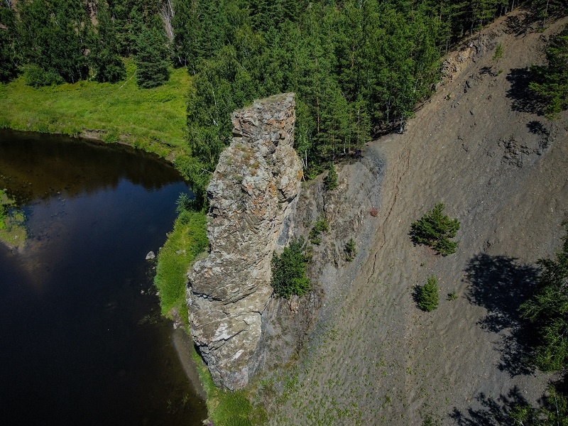 Скала Смолинский камень. Фото: Андрей Шадрин / ВКонтакте