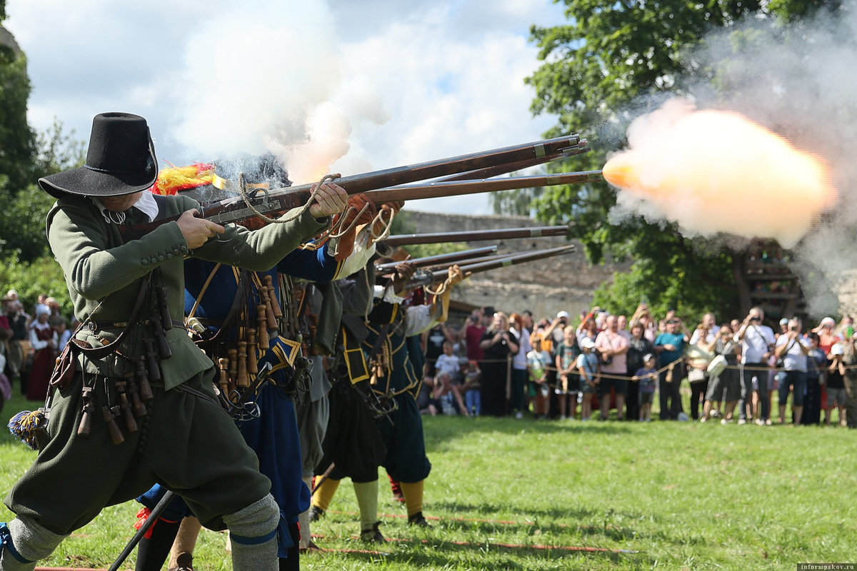 Фото: Андрей Кокшаров