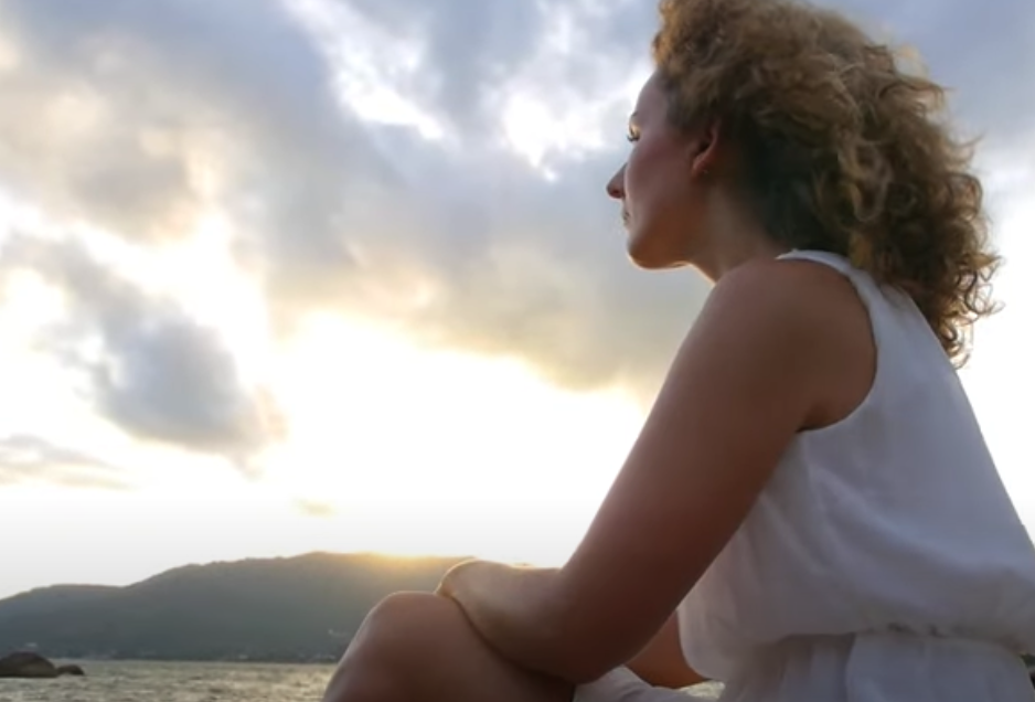 Как заставить бывшего партнера написать 1-ым: 5 шагов, чтобы пробудить его интерес на расстоянии