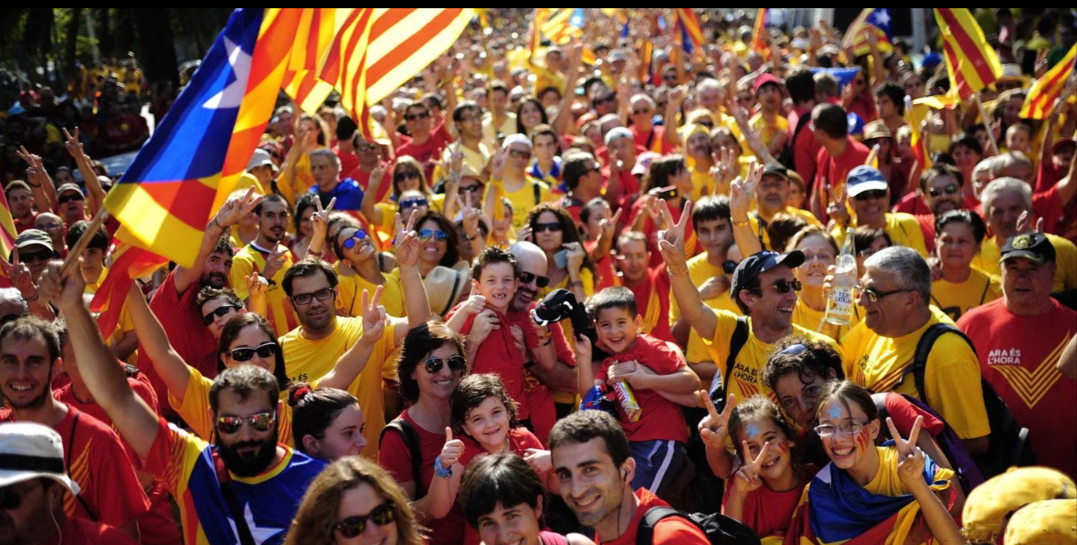 Иллюстративный материал заимствован из общедоступных ресурсов интернета, не содержащих указаний на авторов этих материалов и каких-либо ограничений для их заимствования