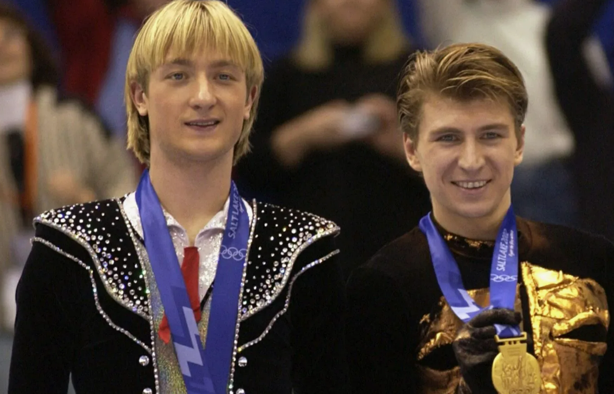 Евгений Плющенко и Алексей Ягудин продолжают конкурировать и после окончания спортивной карьеры. Фото: соцсети