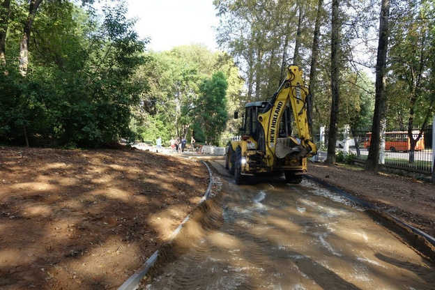    Парк имени Кирова преображается: новые дорожки и площадки